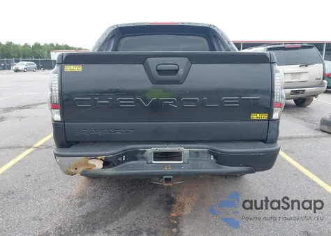 2004 Chevrolet Avalanche 1500 из США, поврежденный, VIN 3GNEK12T64G192143